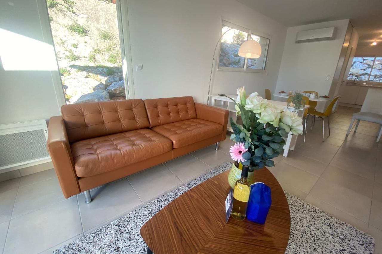 Roche Blanche - Terrasse Et Parking Apartment Nimes Ngoại thất bức ảnh