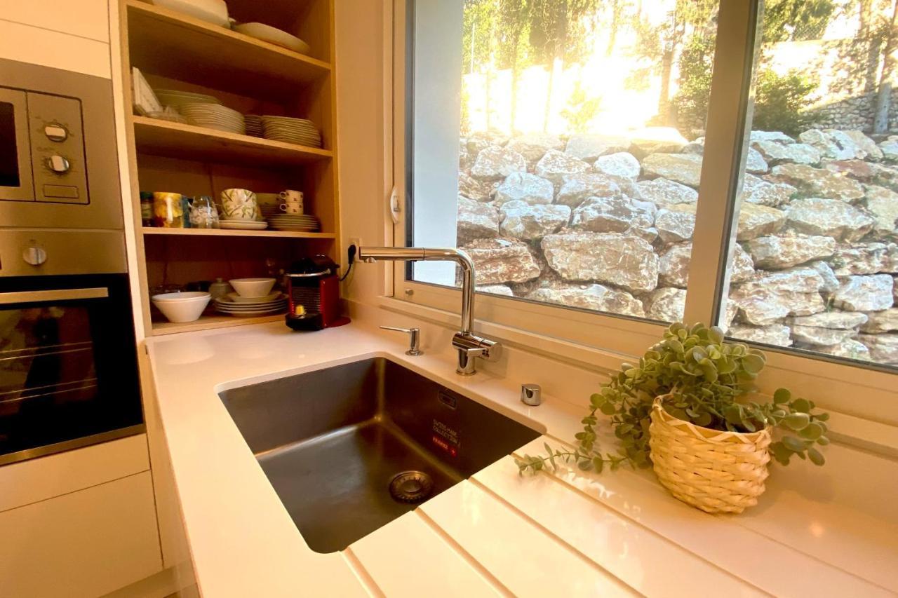 Roche Blanche - Terrasse Et Parking Apartment Nimes Ngoại thất bức ảnh